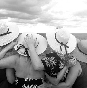 Meet your Posher, Sheri